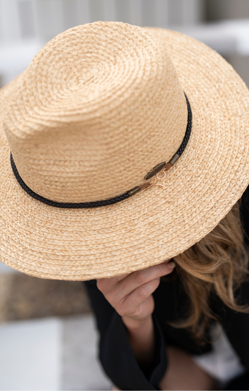 AimeePanamaRaffiawithBeltsundaiseprincessbazaar1