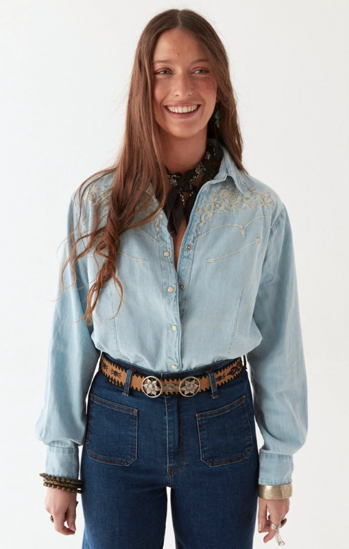 AustinBlouse-MustangBluemaisonhotelprincessbazaar1