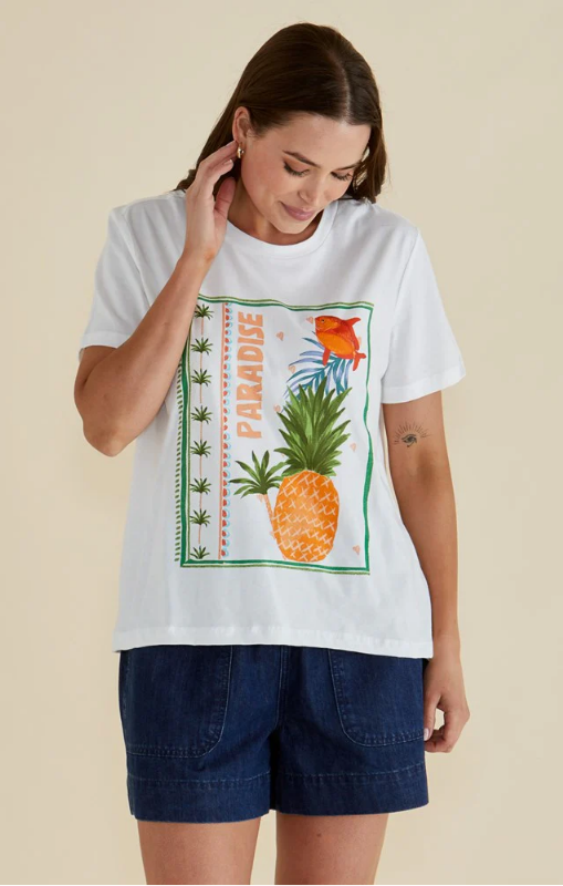 Betty Basics - Ellia Crew Tee - Paradise Beach Print