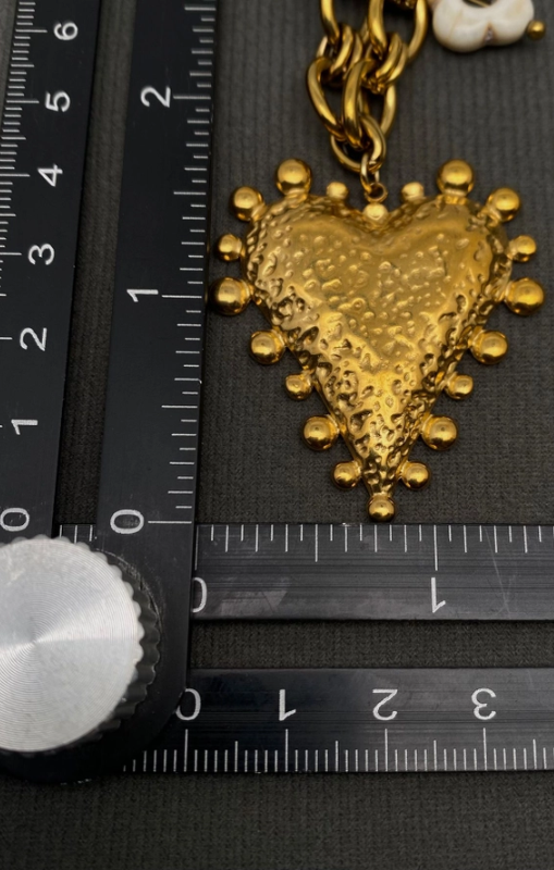 Bhyza-HeartCharmNecklaceprincessbazaar1