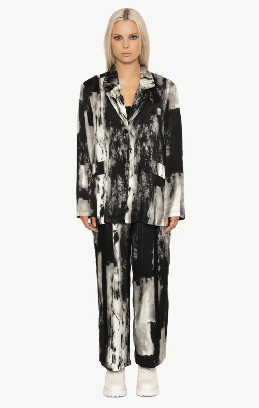 Bone_Arrow-AldenJacket-Black_WhitePRINCESSBAZAAR1