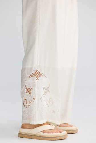 Brave_True-AstridPant-Ivory-BT26504-2PRINCESSBAZAAR