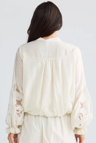 Brave_True-TianaShirt-Ivory-BT26411-1princessbazaar1