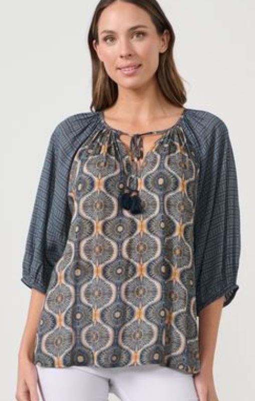 CZ1015 Kosmos raglan sleeve blouse caju princessbazaar