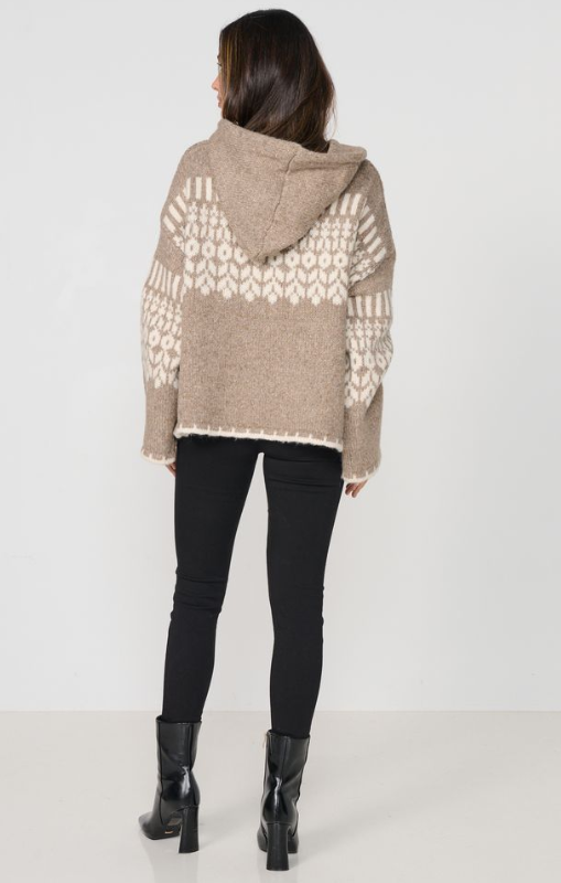 Caju-Hoodie-MiddleEarth-Beige-CZ1160princessbazaar1