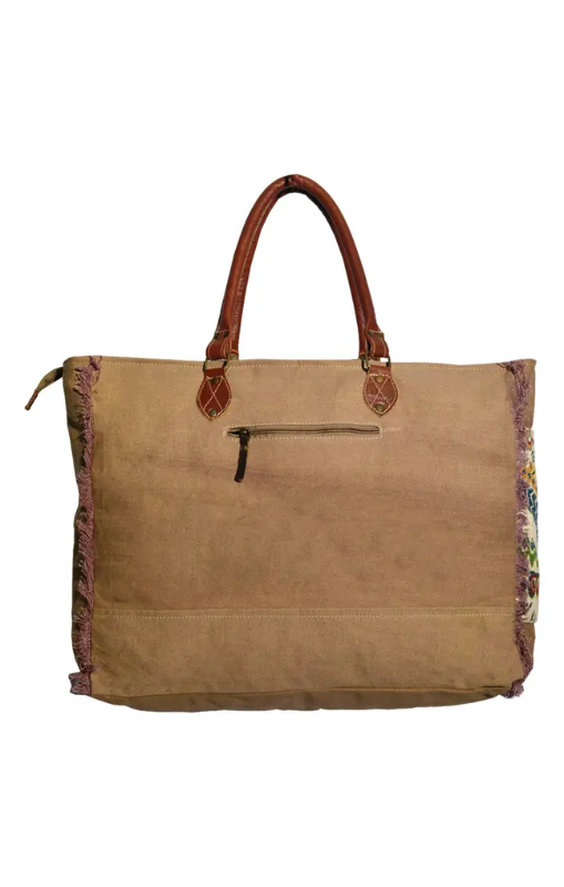 Canvas_LeatherWomen_sPikoWeekenderBaghopoflyprincessbazaar_f87292de-0a18-4973-a5d9-4e5827b92f65