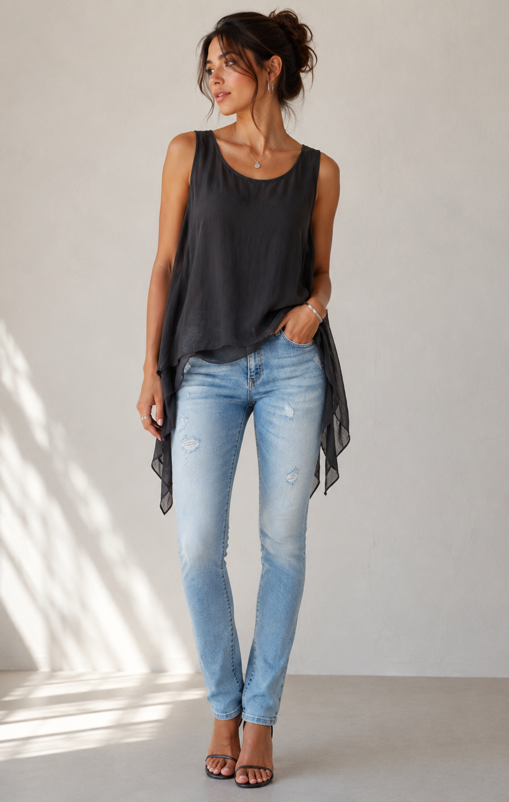 M Made in Italy - Woven Sleevless Top Black - 15/64844S - last one