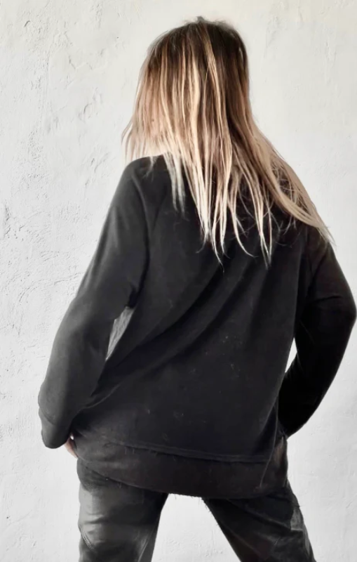 Adine Studio - Phoenix Sweatshirt Black - last one