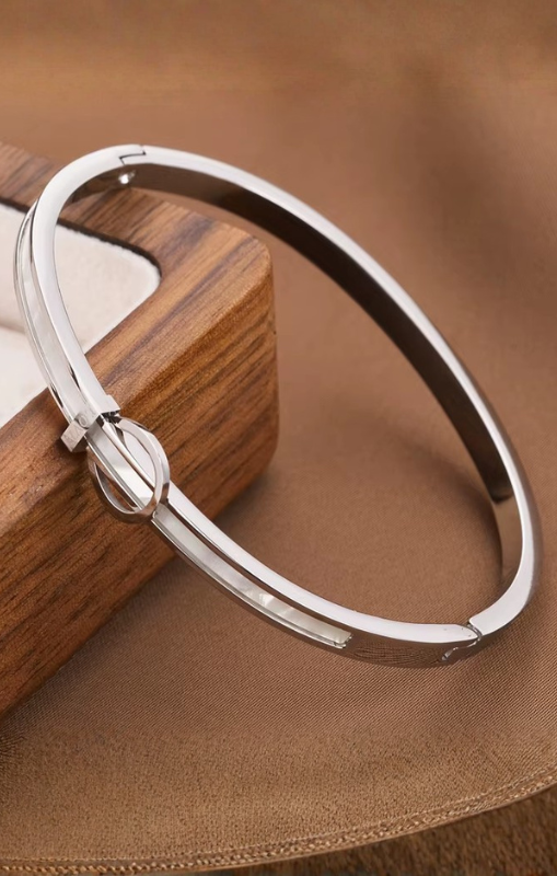 Bhyza - Mae Silver Bracelet