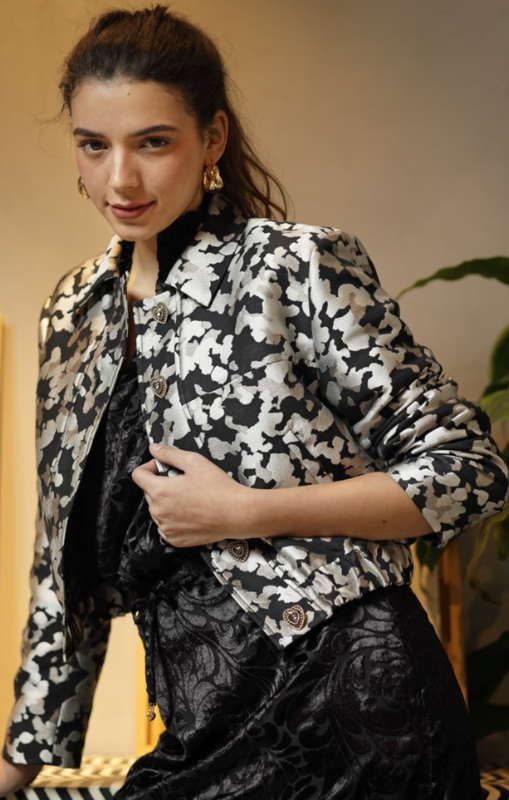 EmilyLovelock-JadeJacquardJacket-Blackprincessbazaar_c8b7262f-5f10-46c8-bae8-b427ad4fdc15