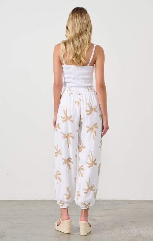 HF2669 white pantt he palms print holmes_fallon princess bazaar