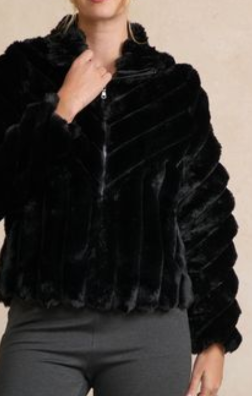 HF2774 Marley Faux Fur Jacket Holmes_Fallon princess bazaar