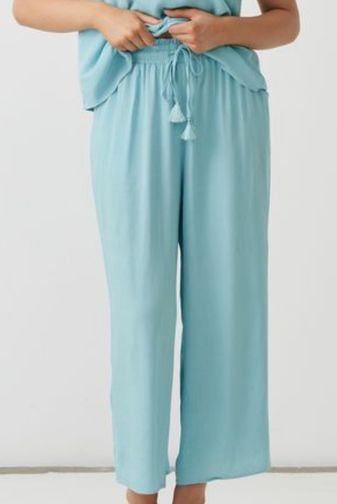 HF289 1light blue wide leg pant holmes_fallon princess bazaar