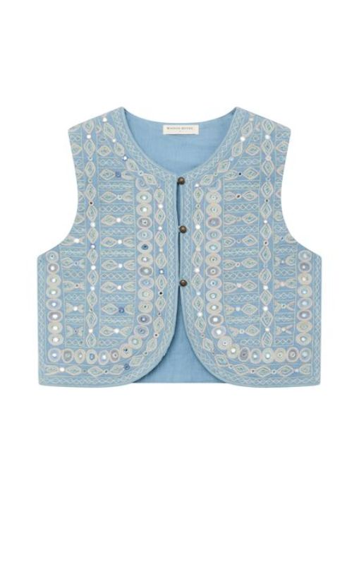 Halo_moon_treasure_vest Maison hotel