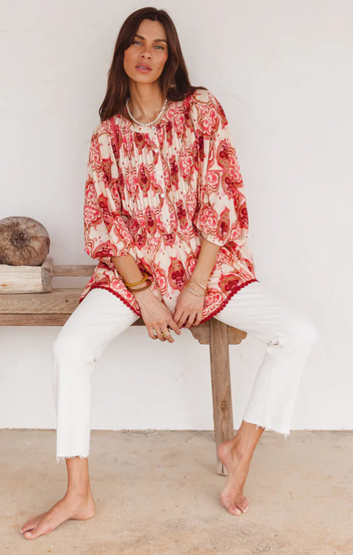 IAmPylgrym-LucasTop-Khalifaprincessbazaar1