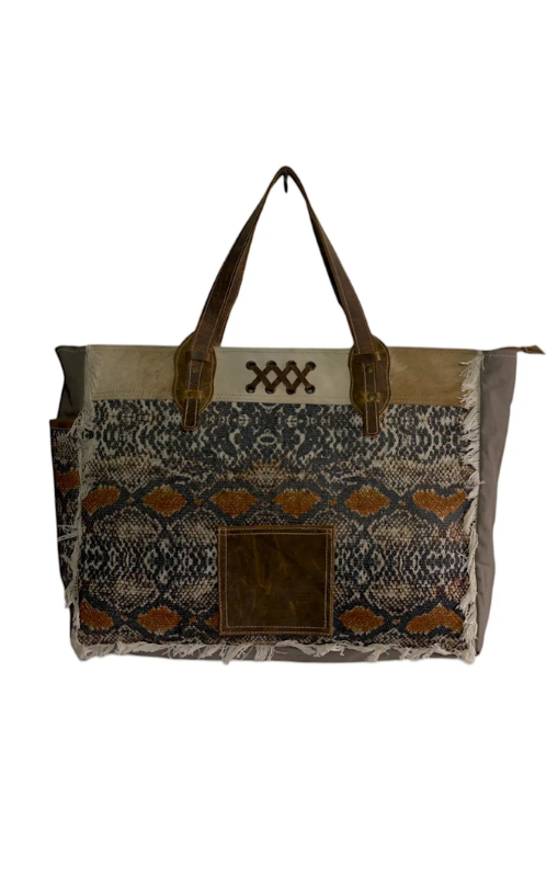 JH-6049Handurianweekenderbag1hopoflyprincessbazaar
