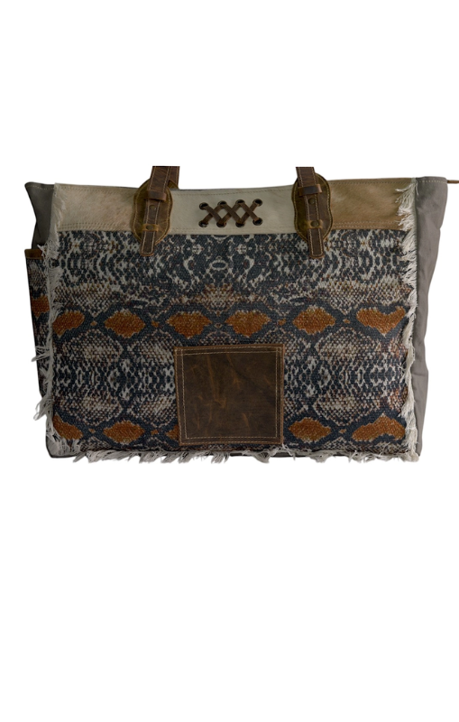 JH-6049Handurianweekenderbag1hopoflyprincessbazaar