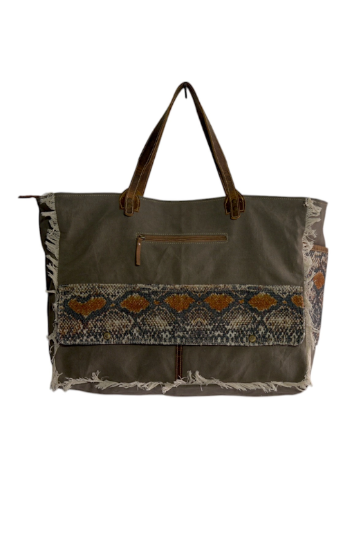 JH-6049Handurianweekenderbag1hopoflyprincessbazaar