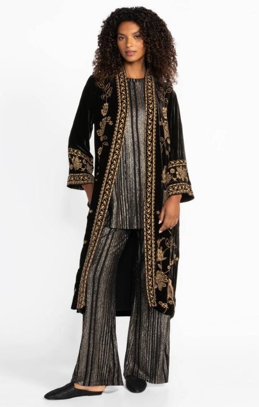 JohnnyWas-VelvetKimonoCoat-Nyomi-BlackPRINCESSBAZAAR1
