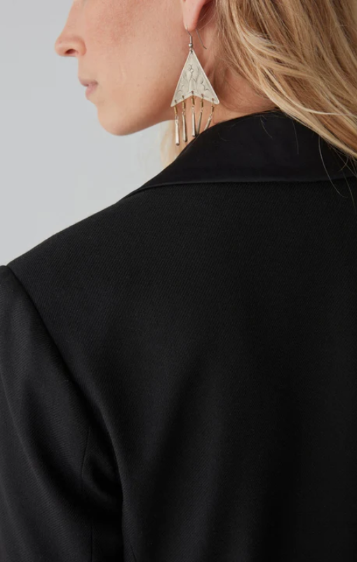 MaisonHotel-DandyBlazer-SmokingNightFeverprincessbazaar1