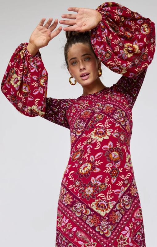 Nine lives bazaar quartz gown pomegranate princess bazaar