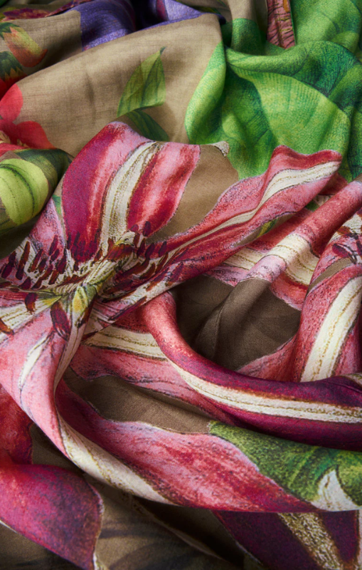 Powder-OversizedBotanicalsKimonoJacket-PKJ58princessbazaar1