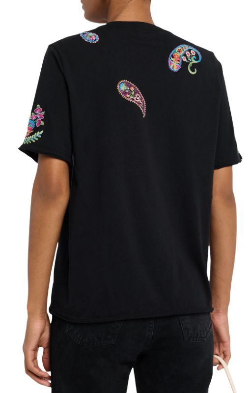 Raw_hem_V_neck_tee_Karime_3_Johnny_was_princess_bazaar