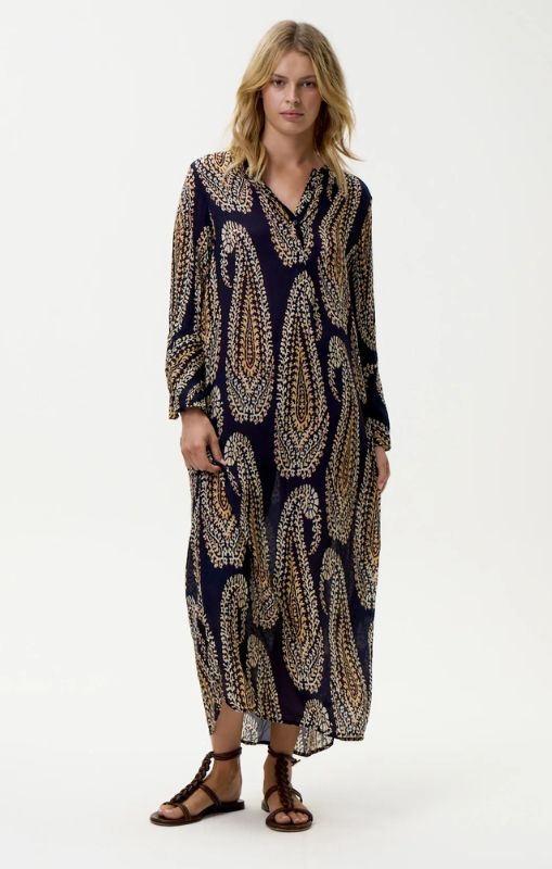 S25-09719-734longgenieprovencenavypaisley1oneseasonprincessbazaar