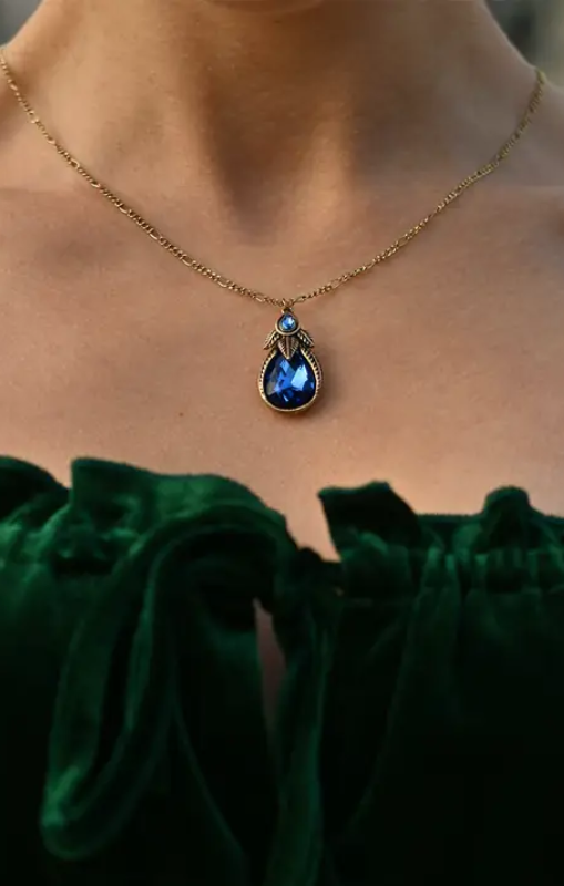 SapphireArtNouveauNecklacePalmLeafPendantlovettandcoprincessbazaar1