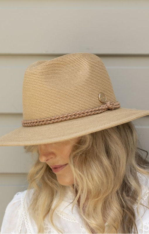 Sundaise - Rita Short Brim Panama Caramel