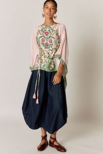 Tatiana_poncho_pink_ruby_yaya_princess_bazaar_5