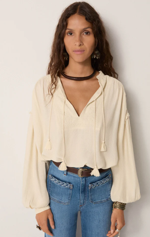 Vega casablanca muse ecru blouse maison hotel princess bazaar