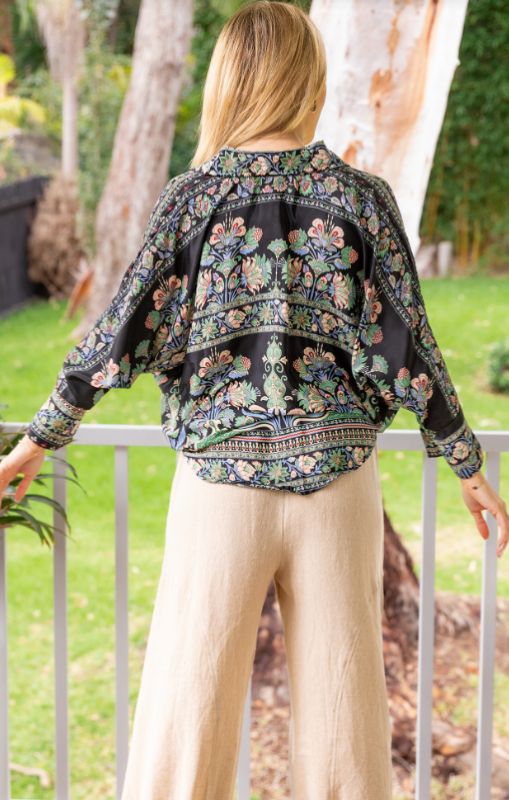 ciennamyracollaredblouseprincessbazaar1