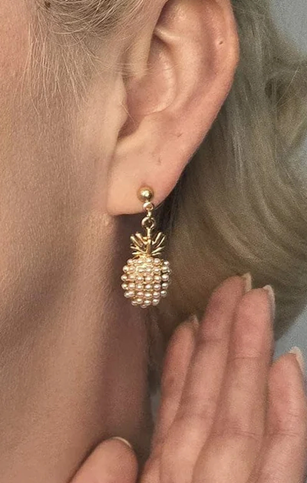 Lovett &amp; Co Pineapple Pearl Drop Earrings gold front view – Princess Bazaar