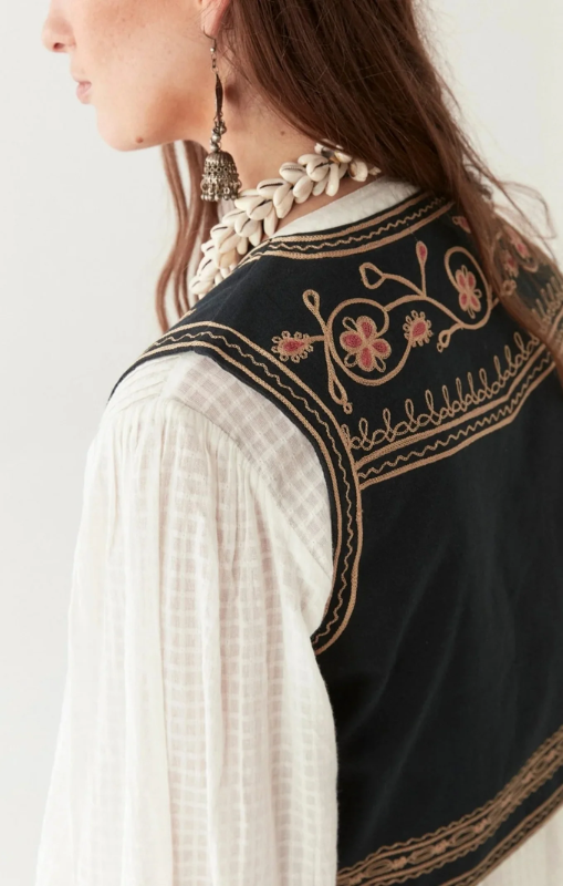gabri vest onyx maison hotel princess bazaar