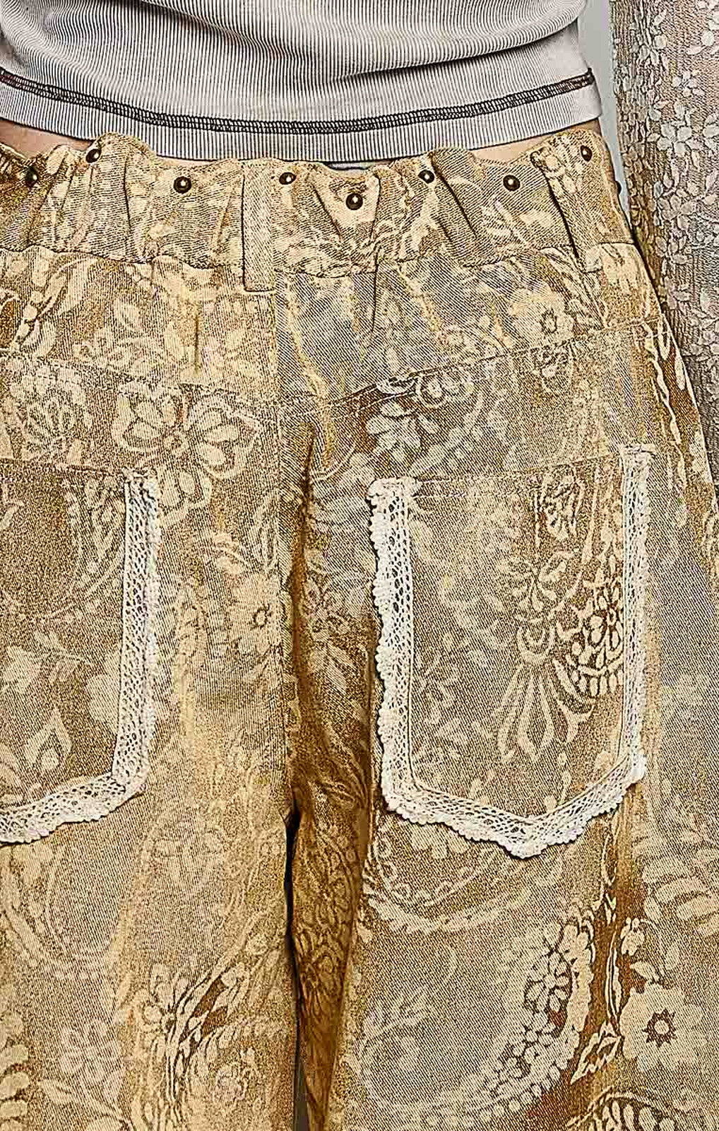 POL USA Paisley Jeans sand full-length front – Princess Bazaar